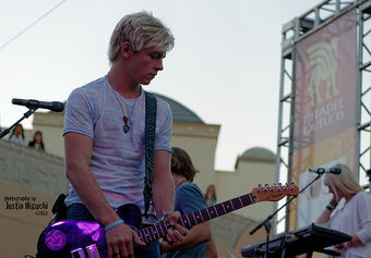 Ross Lynch | Shake it Up Fanon Wiki | Fandom
