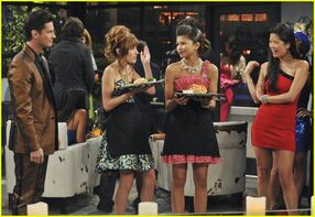 Zendaya-bella-thorne-party-up-09