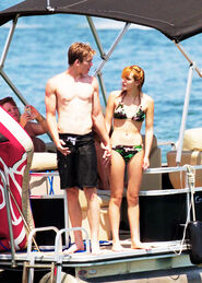 Bella-thorne-Bristan-bikini-again-