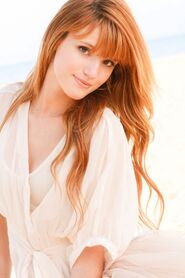 Bella-thorne-1386348699