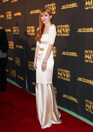 BellaThorne12thMovieGuideAwards(20)