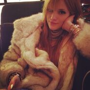 Bella-thorne-fur-jacket