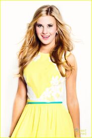 Caroline-sunshine-2013JustJaredphotoshoot-(9)