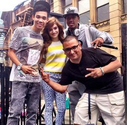 Roshon-fegan-with-crew