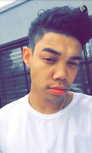 Roshon-fegan-1458867601