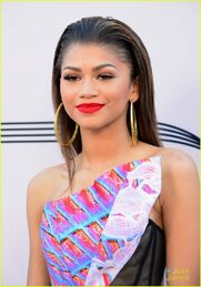 Zendaya-debra-lee-predinner-bet-awards-2014-07