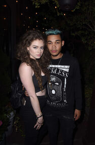 Roshon+Fegan+Dytto+Childhelp+Hollywood+Heroes+bmI-8lxQ22Ll.jpg(4)