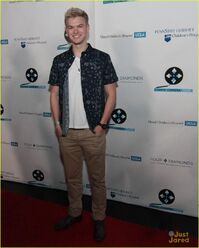 Kenton-duty-1427513401