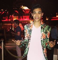 Roshon-fegan-in-vegas