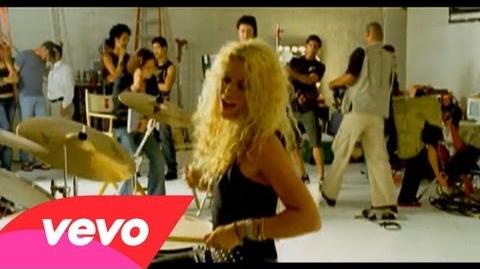 Shakira_-_Que_Me_Quedes_Tu