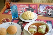 Cafe Mailish dishes.png (994 KB) The cabbage roll, melonpan, Shana drink, and Torch drink.