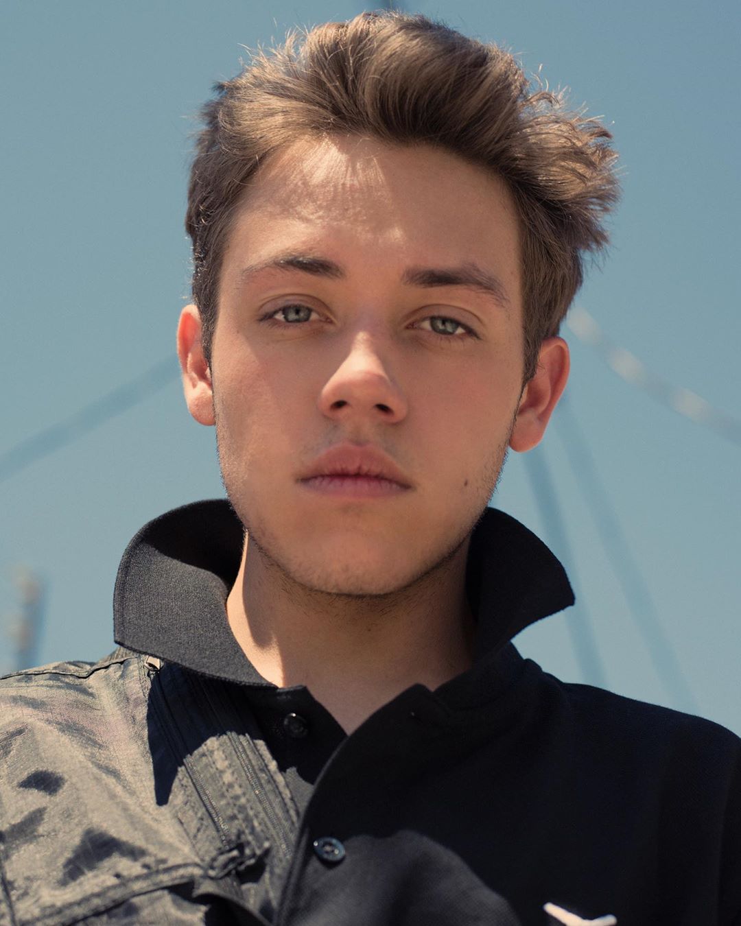 Ethan cutkosky. Итан Каткоски. Актер Итан Каткоски. Карл Галлагер. Итан Каткоски 2015.