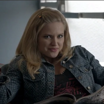 Nika | Shameless Wiki | Fandom