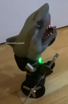 Robot shark toy sales