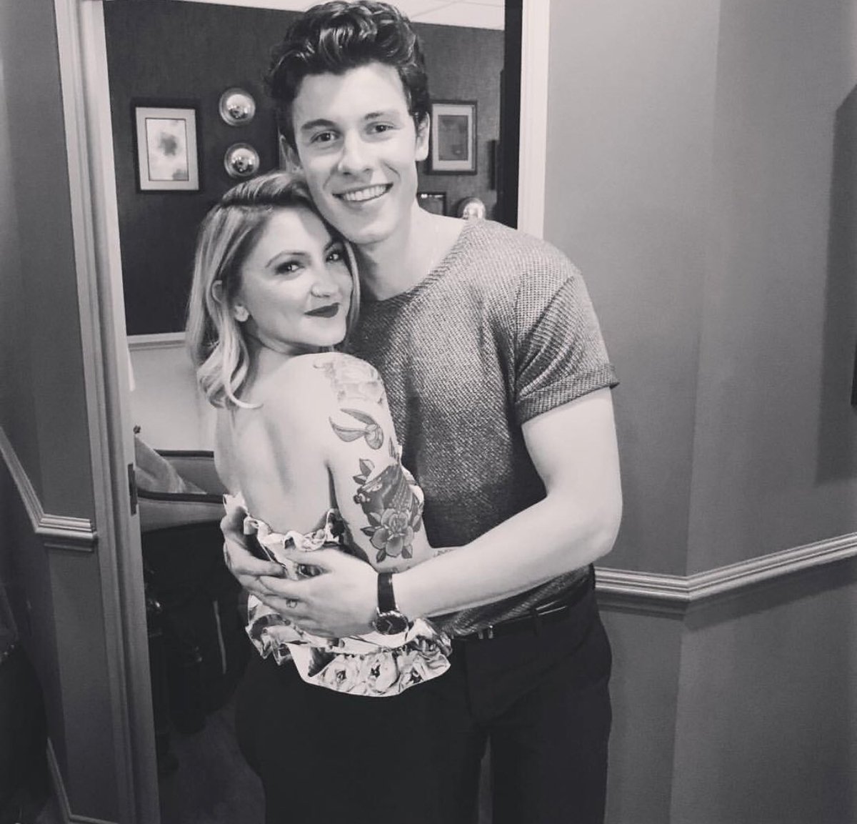 Shawn Mendes & Julia Michaels - Like to Be You (Tradução) 