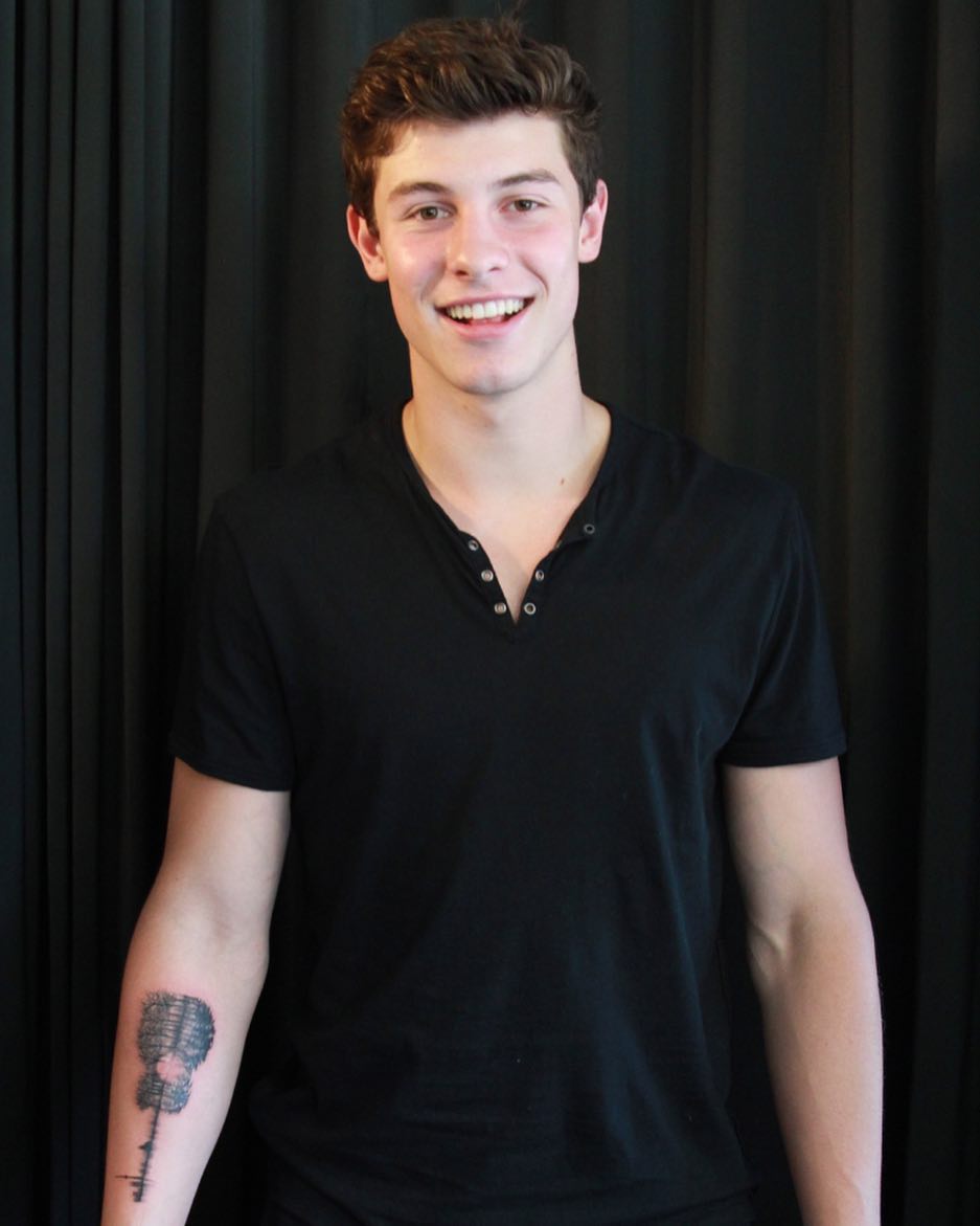 Shawn Mendes | The Ultimate Celebrity Tattoo Gallery | POPSUGAR Celebrity  UK Photo 34