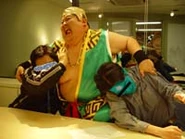 Noguchi cosplaying as Dou Niu.