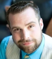  the English voice actor for Guanguan Yuan in Shenmue the Animation.