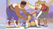 Bow and Adora help Glimmer after a glitch