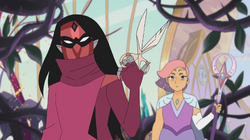 She-ra-season-4-images-8 Shadow Weaver and Queen Glimmer