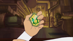 Adora, seeing her new badge, wishes to share her position with Catra