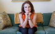 Tovah Feldshuhas Naomi Bunch (voice)