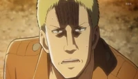 Reiner se alarma al ver el humo en el muro.