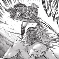Lynne kills a Titan