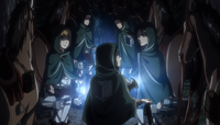 Eren, Mikasa und Armin in der Nähe von Shiganshina.png
