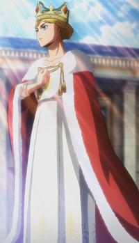 Historia is crowned queen