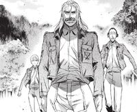 Hugo arrives with Jorge and Felix