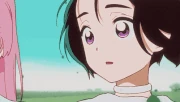 Sua noticing Mizi singing next to her