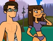 Benjilookingathannah.png (425 KB)