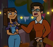 Hannahcryingatbenji.png (427 KB)