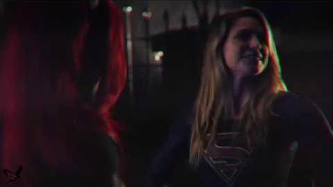 BatWoman & Supergirl - World's Finest