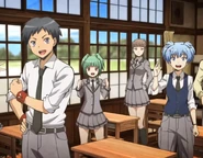 Sugino and Nagisa in the anime opening 1 "Seishun Satsubatsuron"