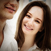 Icon of Ethan and Mia on RE.net.