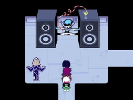 Rouxls in Queen's room