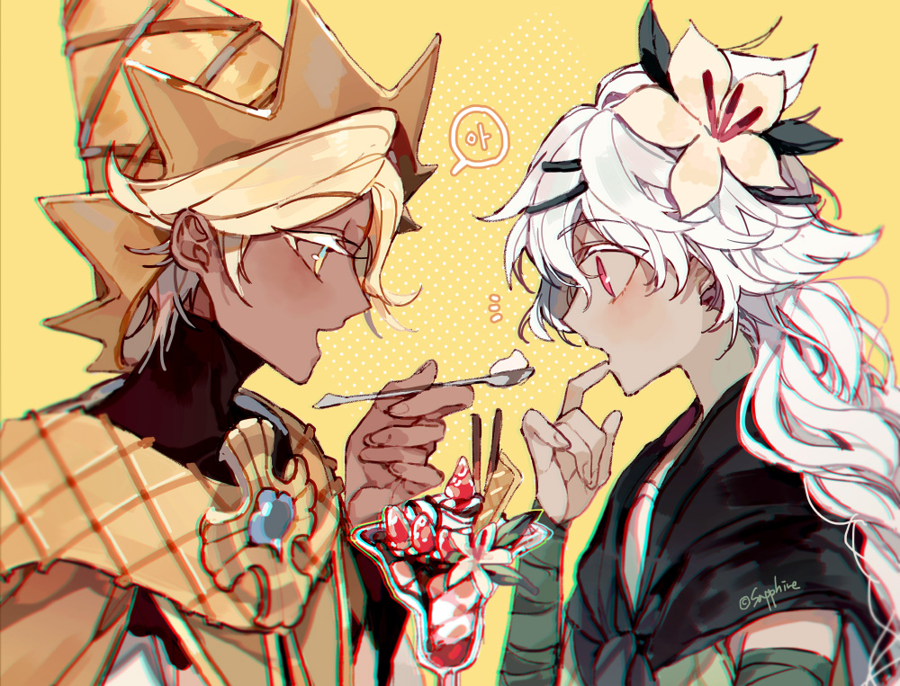 white lily cookie and pure vanilla cookie