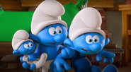 Hefty catching Handy in the episode "Wrench smurf"