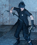 Noctis wielding Ulric's kukris in-game