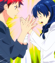 Sōma clapping on Megumi's hands