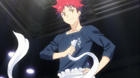 Soma wins first shokugeki (anime)