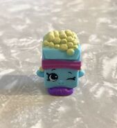 Shopkins-Collector’s-Edition-Oh-So-Real-Branded-National