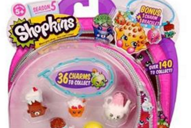 https://static.wikia.nocookie.net/shopkins/images/0/06/Season55pack.png/revision/latest/smart/width/386/height/259?cb=20160420220855