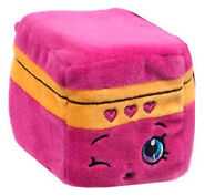 Lippy Lips Cuddle Cubes plush