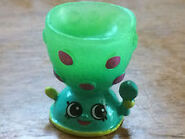 Edgar Eggcup mini bag toy