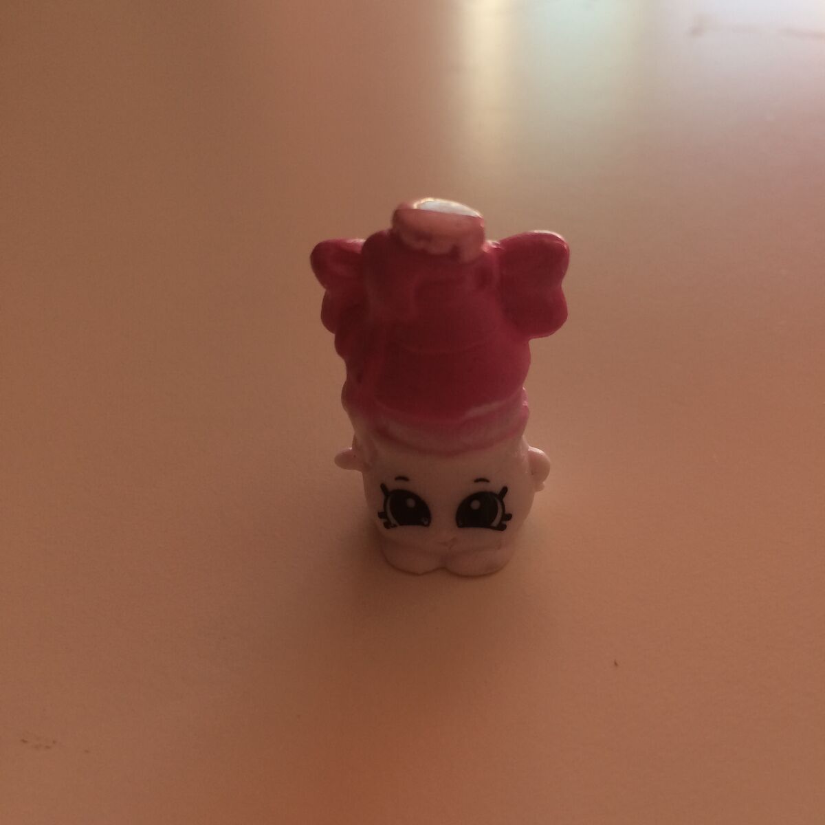 Carrie Case, Shopkins Wiki