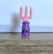 Pheobe Fork toy from the Shopkins Season 4 Mystery Edition pack.