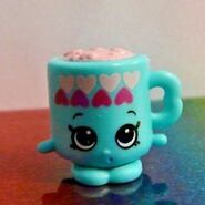 Marcia Heart Mug toy